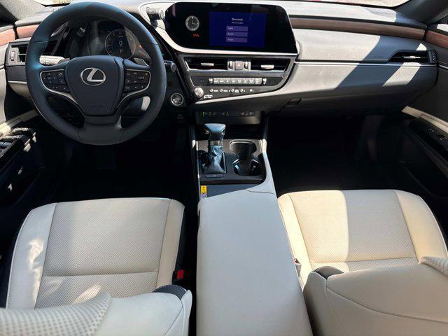 new 2025 Lexus ES 350 car, priced at $47,629