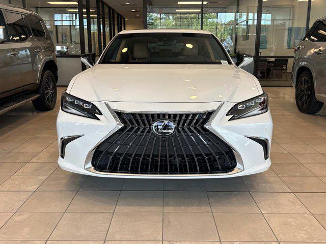 new 2025 Lexus ES 300h car, priced at $56,924