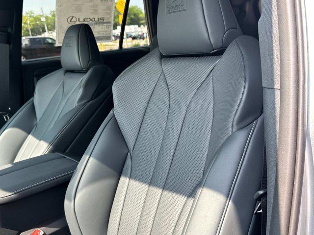 new 2025 Lexus TX 500h car, priced at $73,165