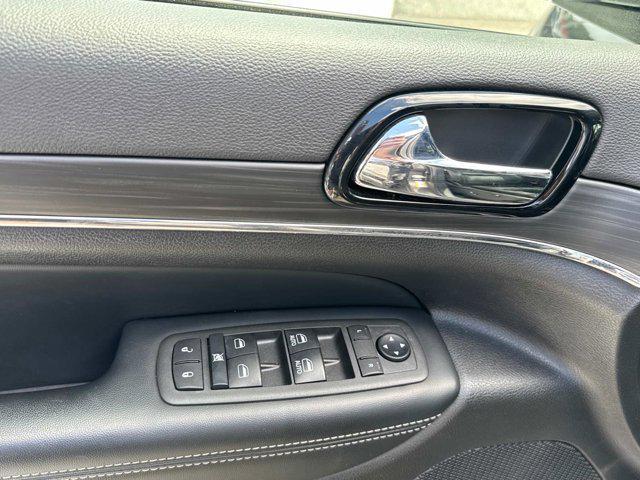 used 2021 Jeep Grand Cherokee car, priced at $26,995