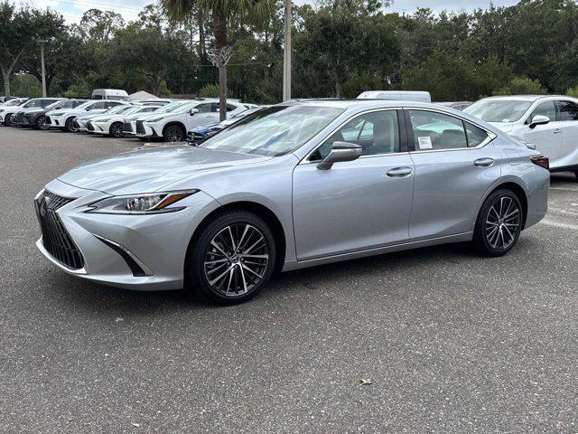 new 2025 Lexus ES 300h car, priced at $51,099