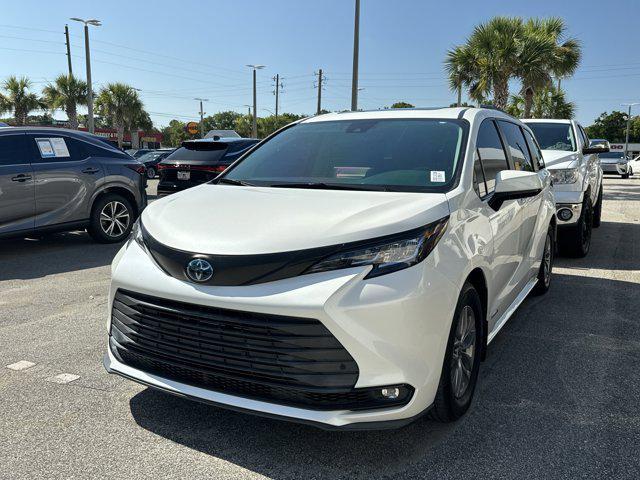 used 2021 Toyota Sienna car, priced at $35,991