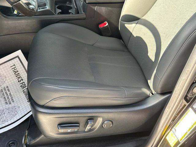 used 2022 Lexus GX 460 car, priced at $53,995
