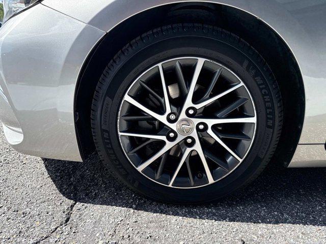 used 2018 Lexus ES 350 car, priced at $22,991