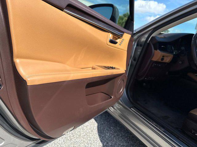 used 2018 Lexus ES 350 car, priced at $22,991