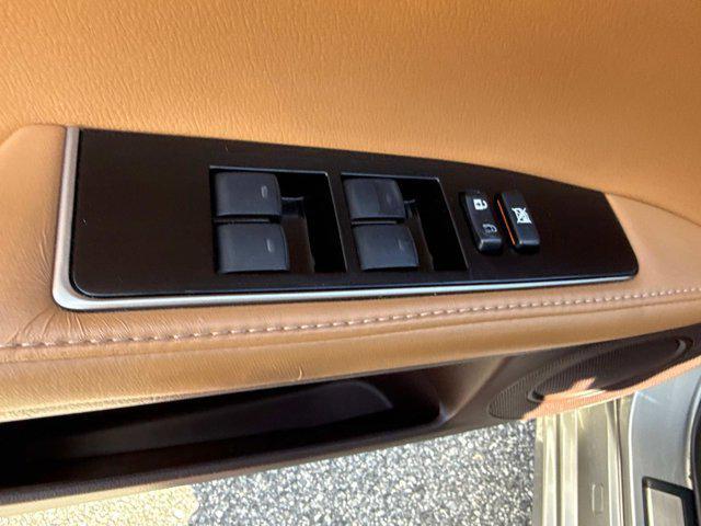 used 2018 Lexus ES 350 car, priced at $22,991