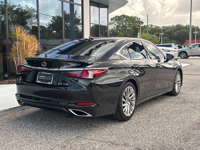 used 2022 Lexus ES 350 car, priced at $40,991