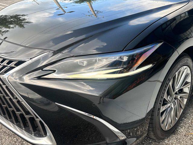 used 2022 Lexus ES 350 car, priced at $40,991