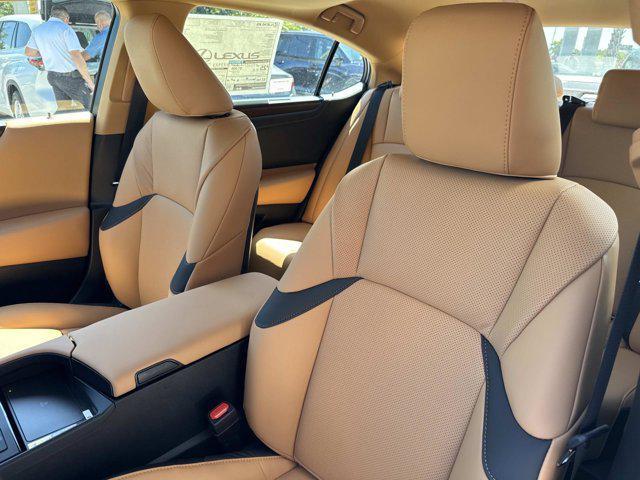 new 2025 Lexus ES 350 car, priced at $48,439