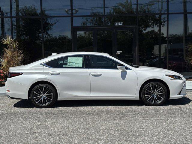 new 2025 Lexus ES 350 car, priced at $48,439