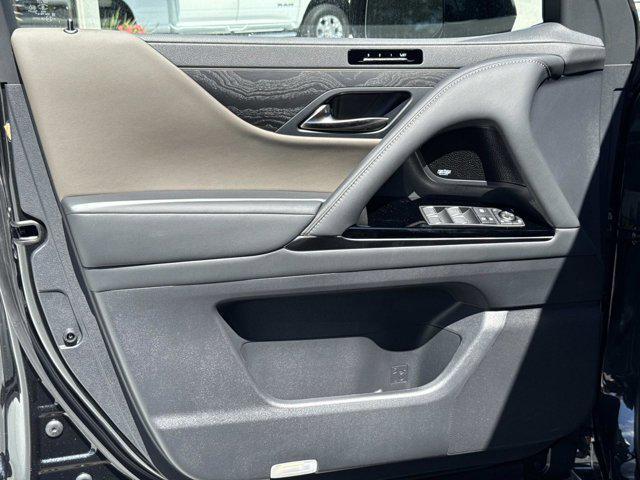 new 2025 Lexus LX 700h car, priced at $118,384