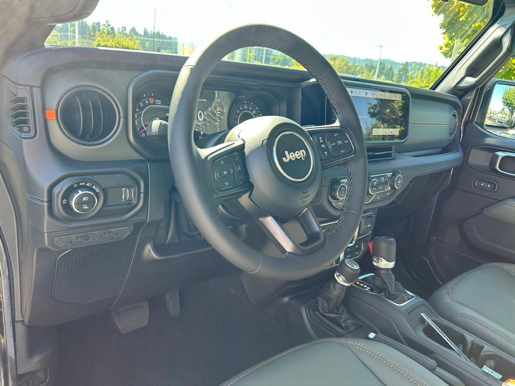new 2025 Jeep Gladiator car, priced at $48,992