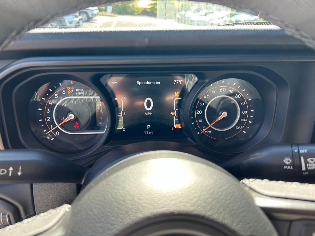 new 2025 Jeep Gladiator car, priced at $48,992