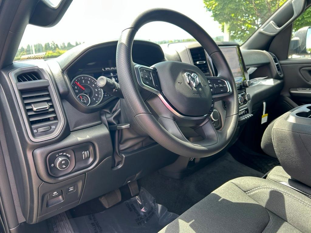 new 2025 Ram 1500 car, priced at $46,992