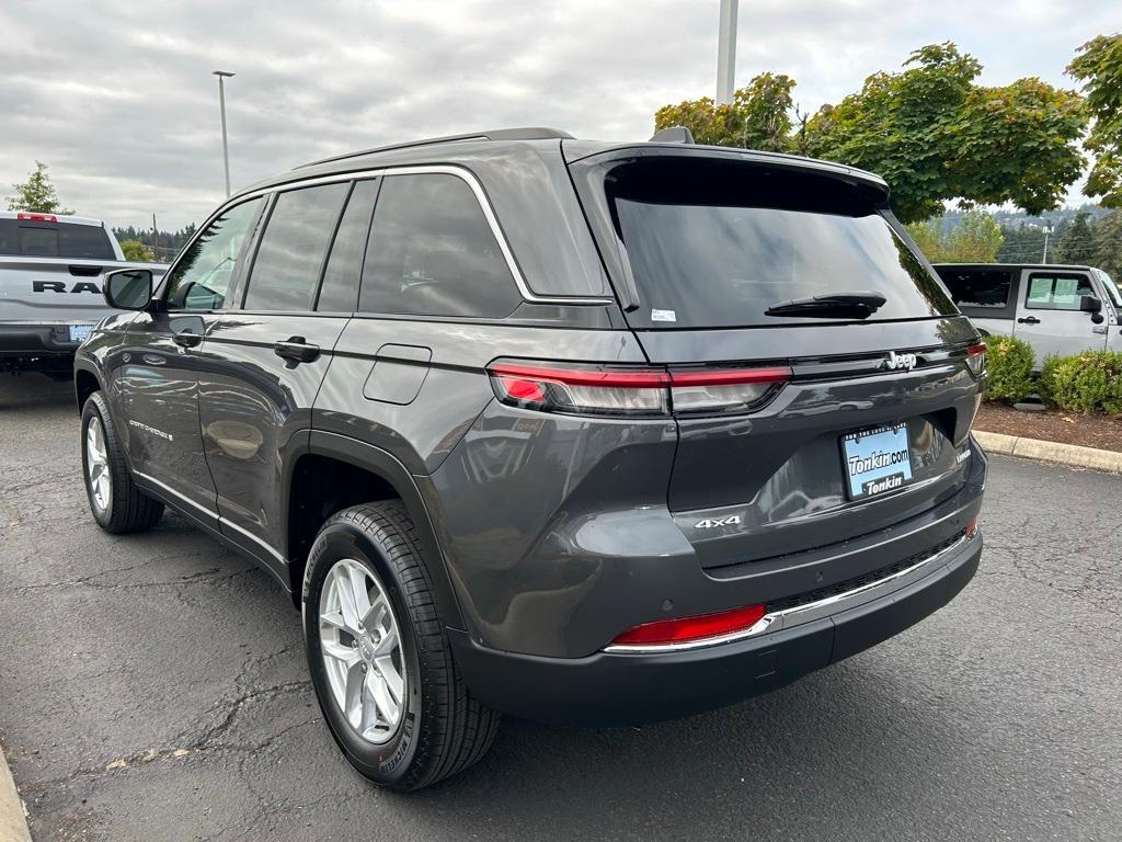 new 2025 Jeep Grand Cherokee car, priced at $32,992