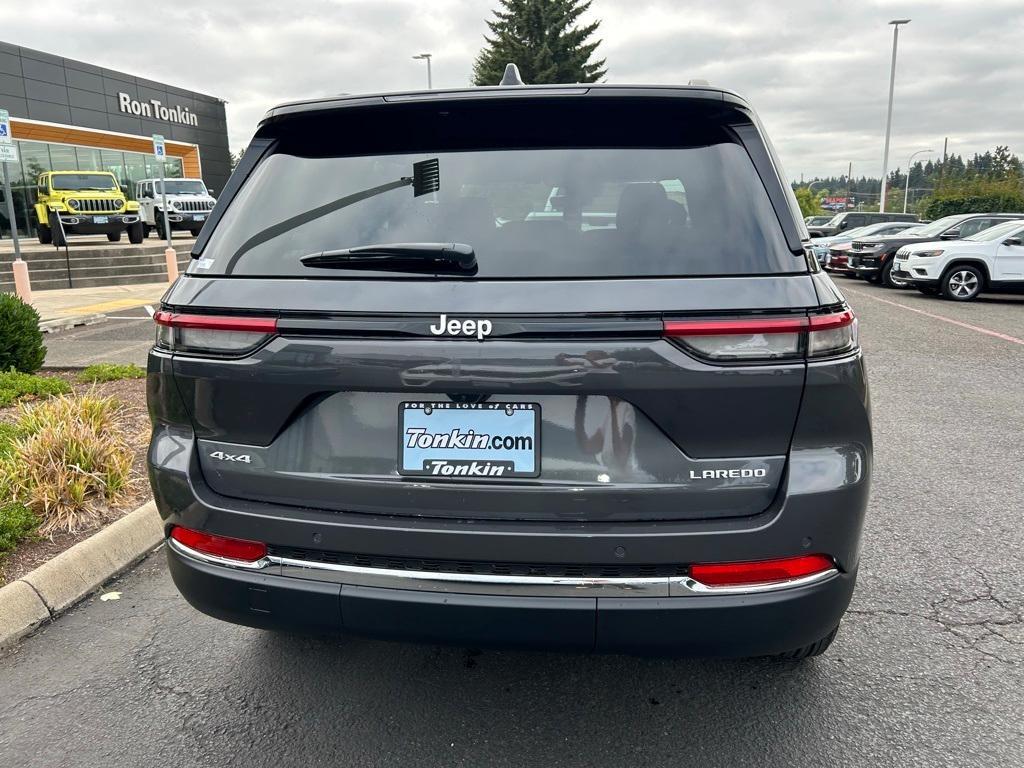 new 2025 Jeep Grand Cherokee car, priced at $32,992