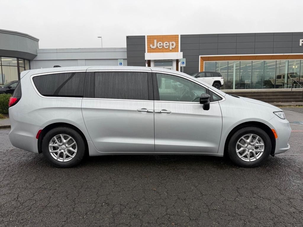 new 2026 Chrysler Pacifica car, priced at $44,335