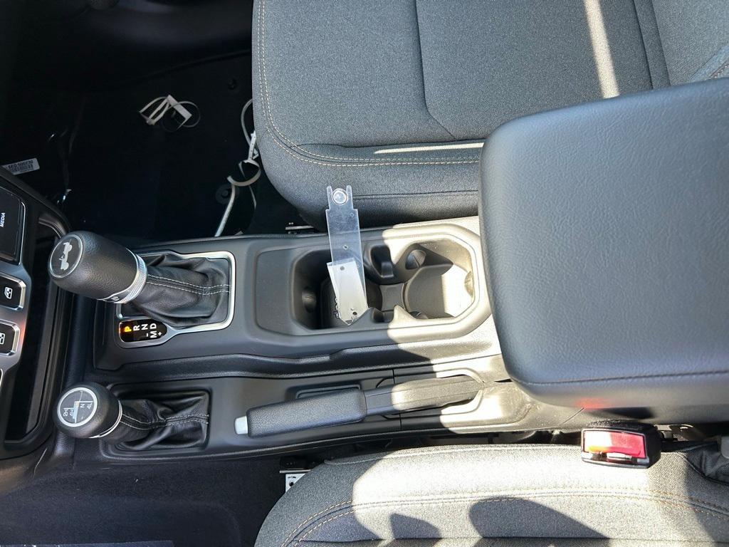 new 2025 Jeep Wrangler car, priced at $35,992