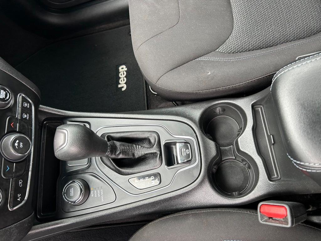 used 2019 Jeep Cherokee car, priced at $15,480