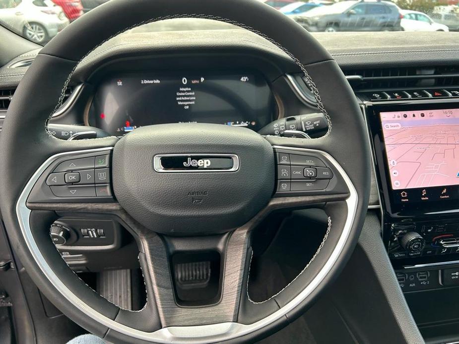 new 2025 Jeep Grand Cherokee car, priced at $50,280