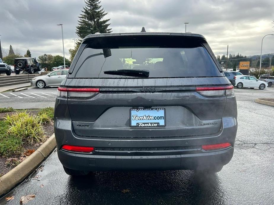 new 2025 Jeep Grand Cherokee car, priced at $50,280