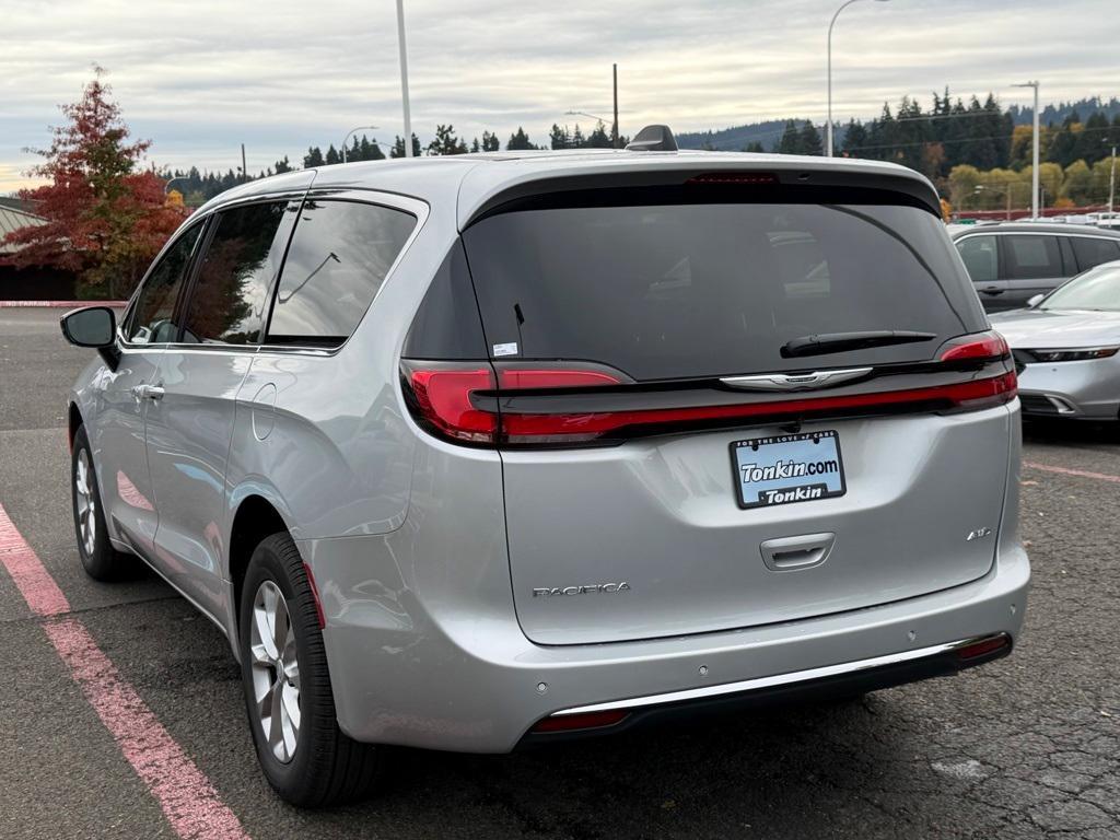 new 2026 Chrysler Pacifica car, priced at $42,444