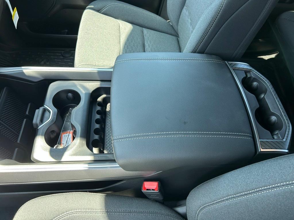 new 2025 Ram 1500 car, priced at $50,917