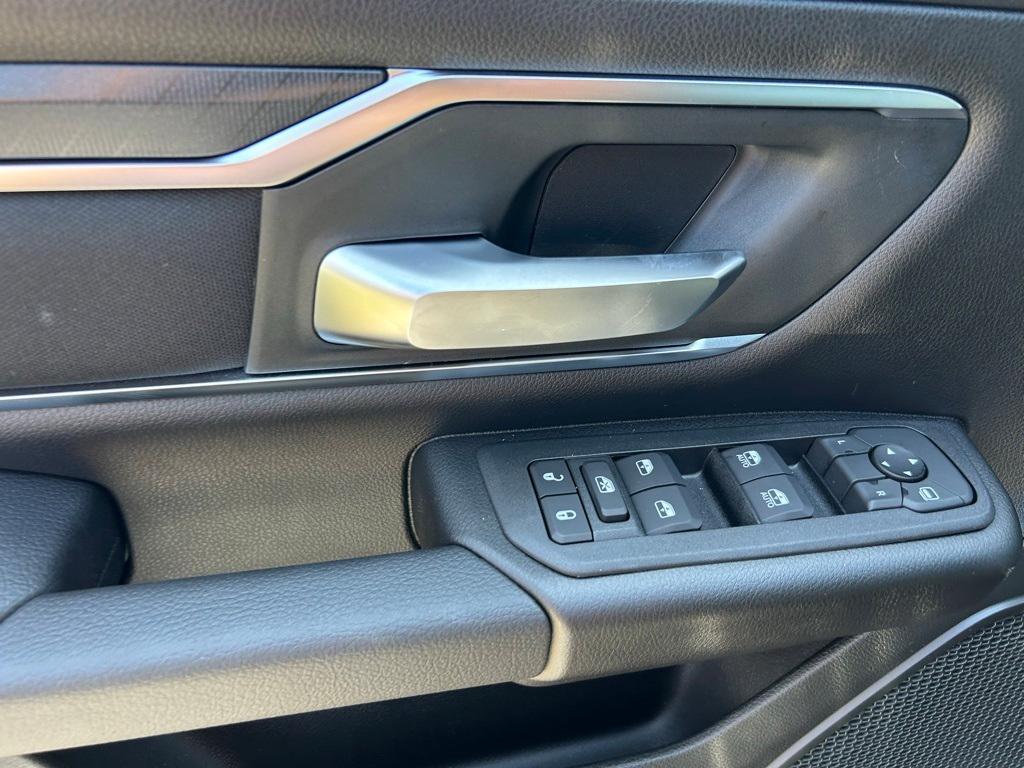 new 2025 Ram 1500 car, priced at $50,917