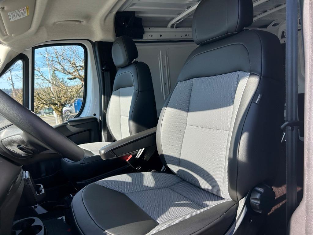 new 2025 Ram ProMaster 1500 car, priced at $43,992