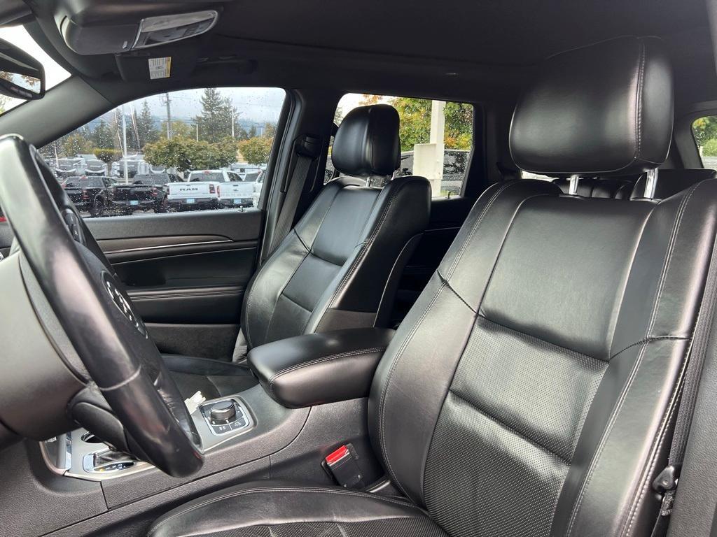 used 2018 Jeep Grand Cherokee car, priced at $14,990