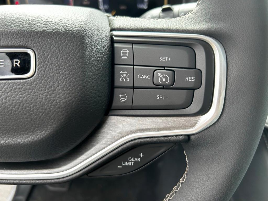 new 2025 Jeep Wagoneer car, priced at $72,992