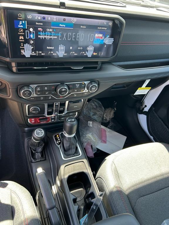 new 2025 Jeep Wrangler car, priced at $55,248