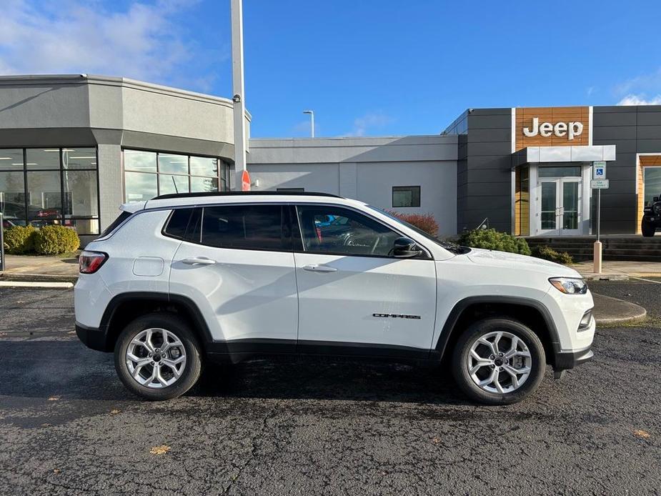 new 2025 Jeep Compass car, priced at $25,358