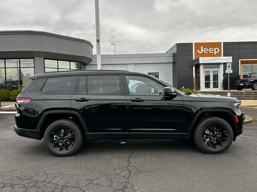 new 2025 Jeep Grand Cherokee L car, priced at $47,025