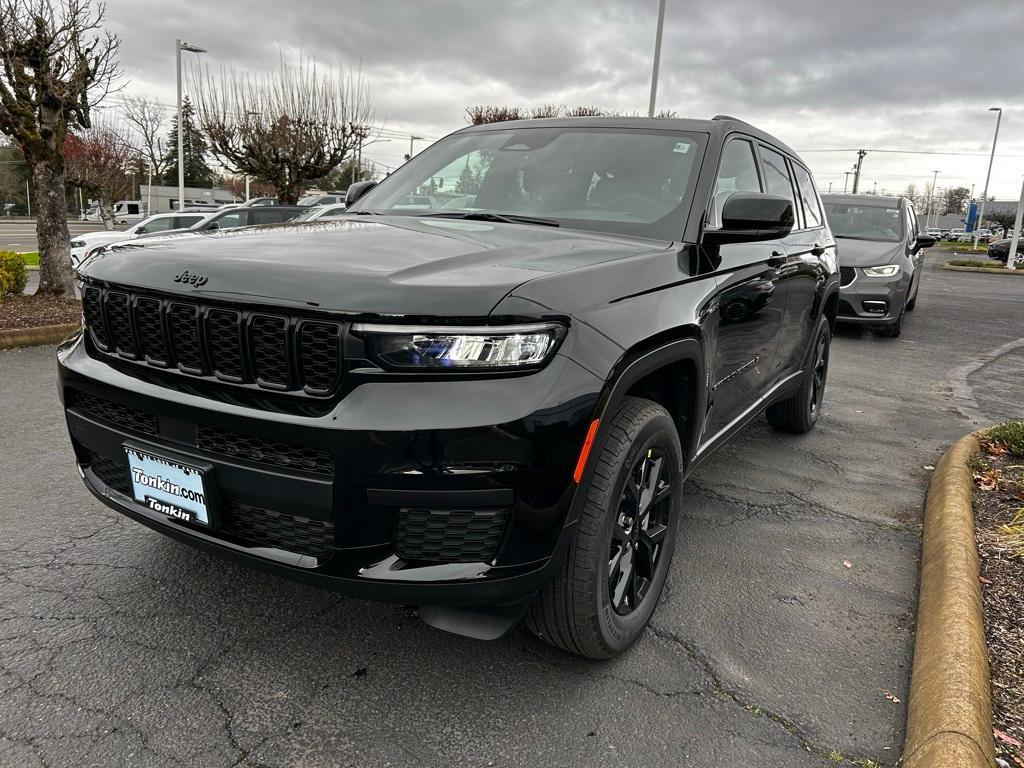 new 2025 Jeep Grand Cherokee L car, priced at $47,025