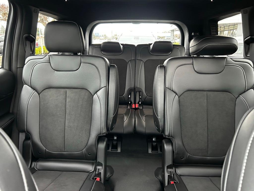 new 2025 Jeep Grand Cherokee L car, priced at $47,025