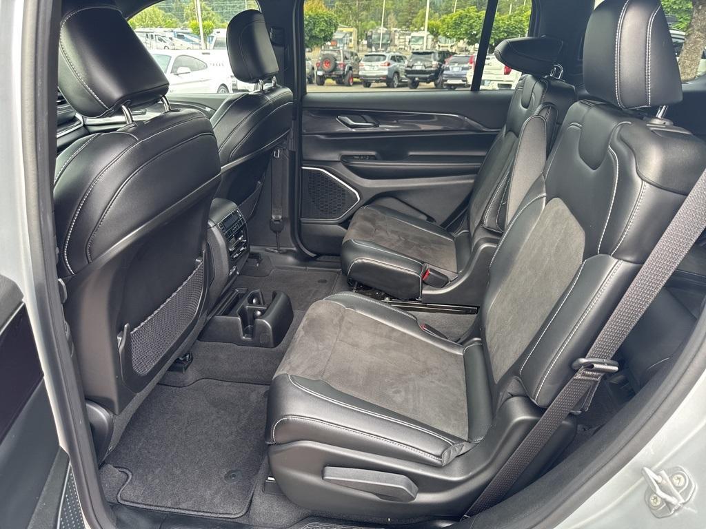 used 2021 Jeep Grand Cherokee L car