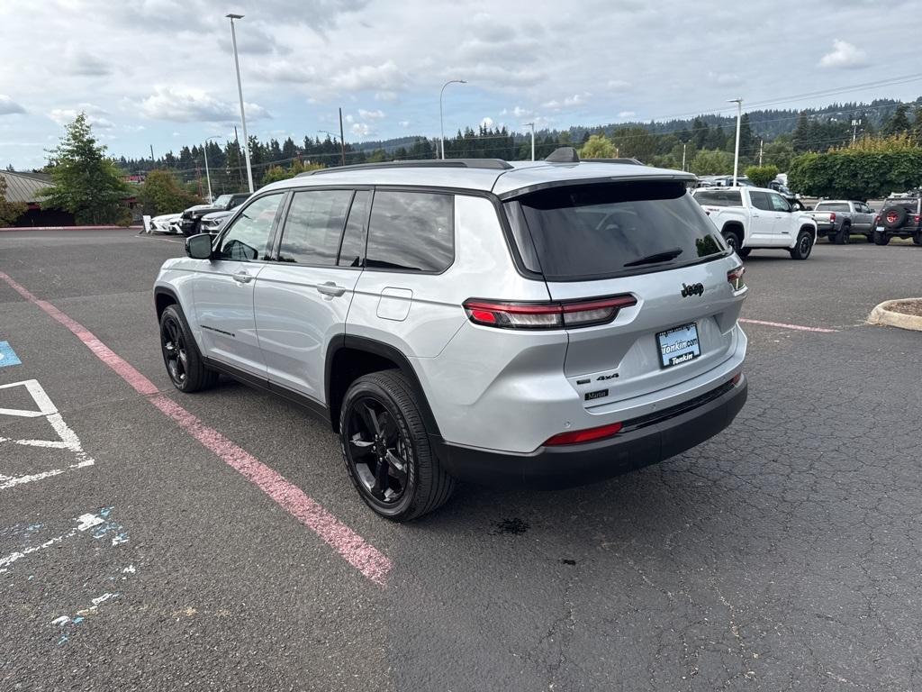 used 2021 Jeep Grand Cherokee L car