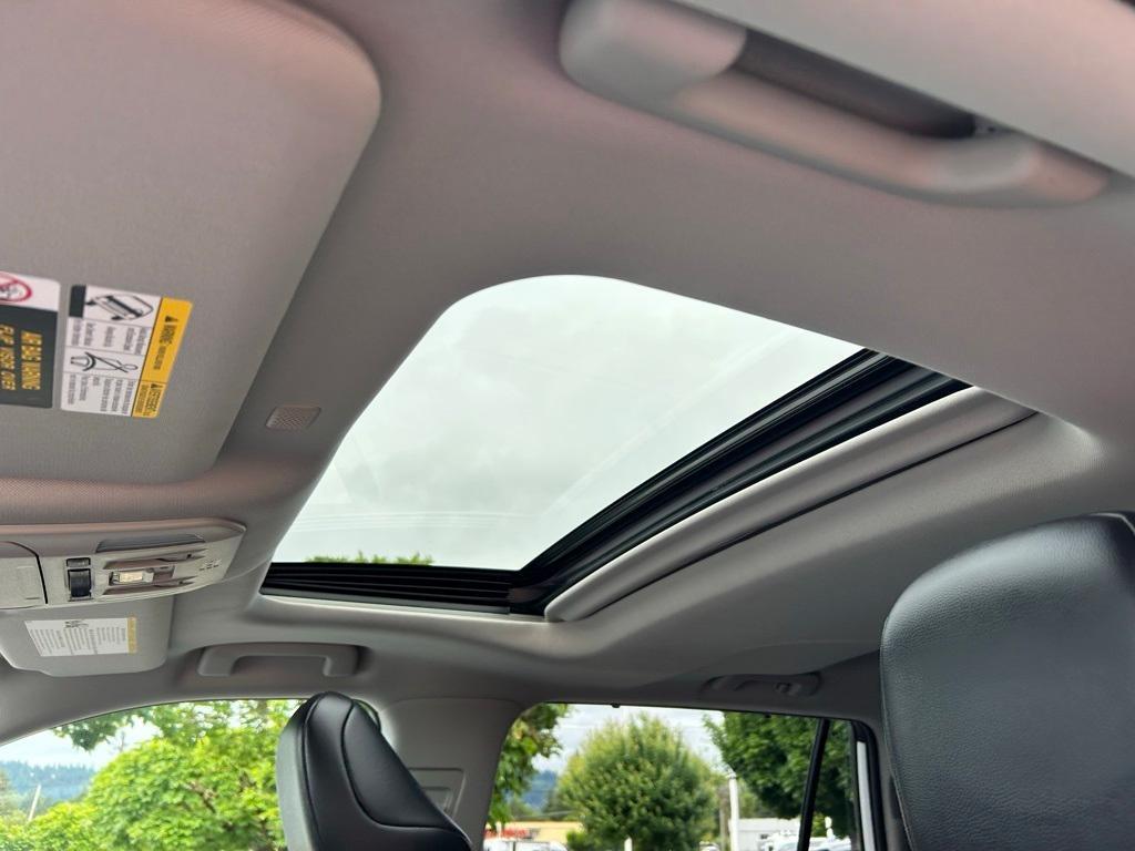 used 2022 Toyota Highlander car, priced at $42,490