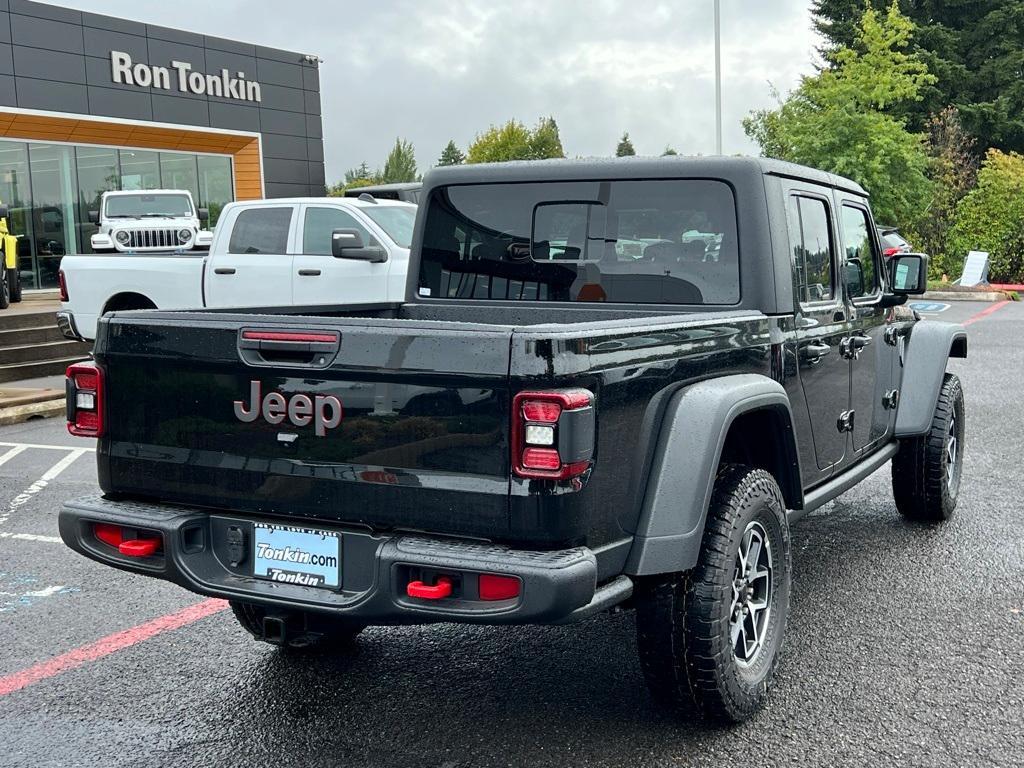 new 2025 Jeep Gladiator car, priced at $46,992