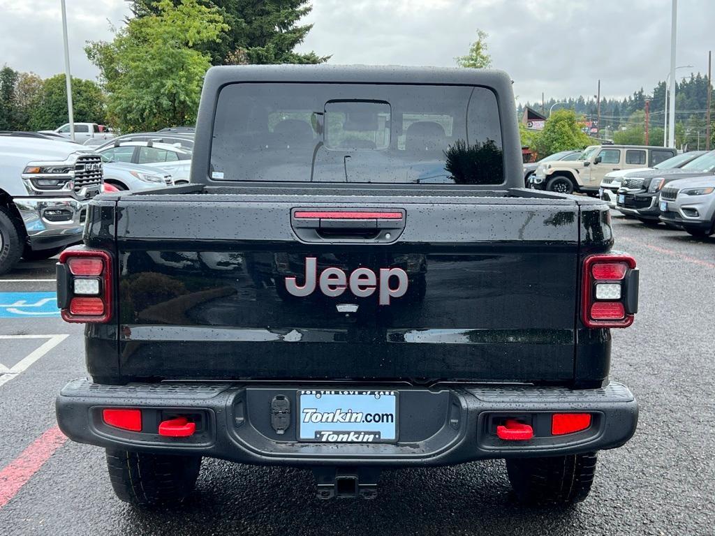 new 2025 Jeep Gladiator car, priced at $46,992