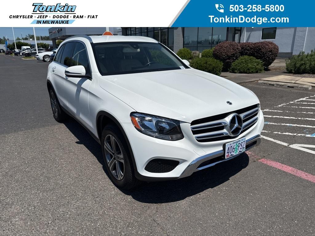 used 2019 Mercedes-Benz GLC 300 car