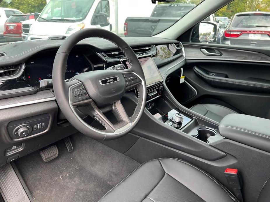 new 2023 Jeep Grand Cherokee L car, priced at $49,900