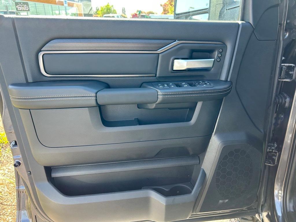 new 2025 Ram 2500 car, priced at $72,530
