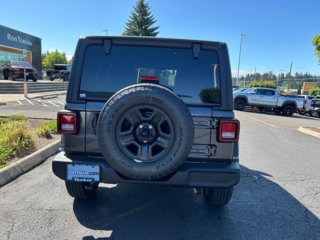 new 2025 Jeep Wrangler car, priced at $37,492