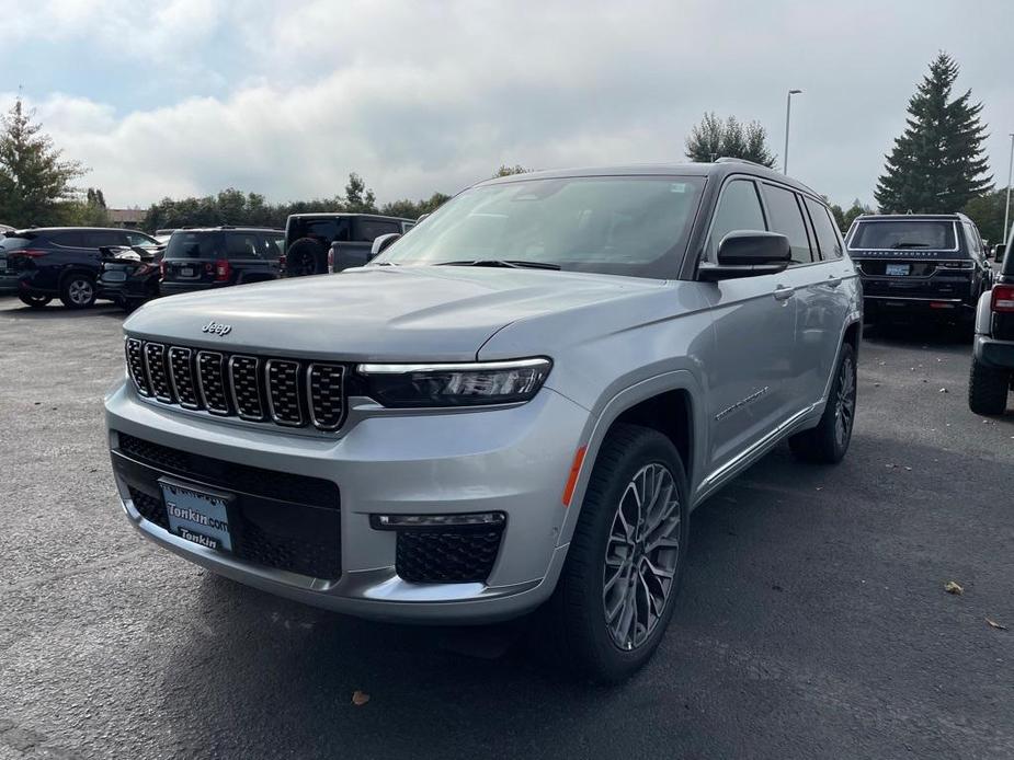 new 2023 Jeep Grand Cherokee L car, priced at $71,118