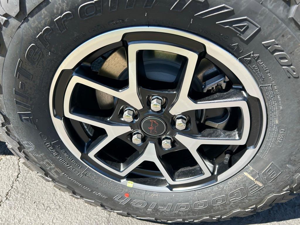 new 2025 Jeep Wrangler car, priced at $54,348