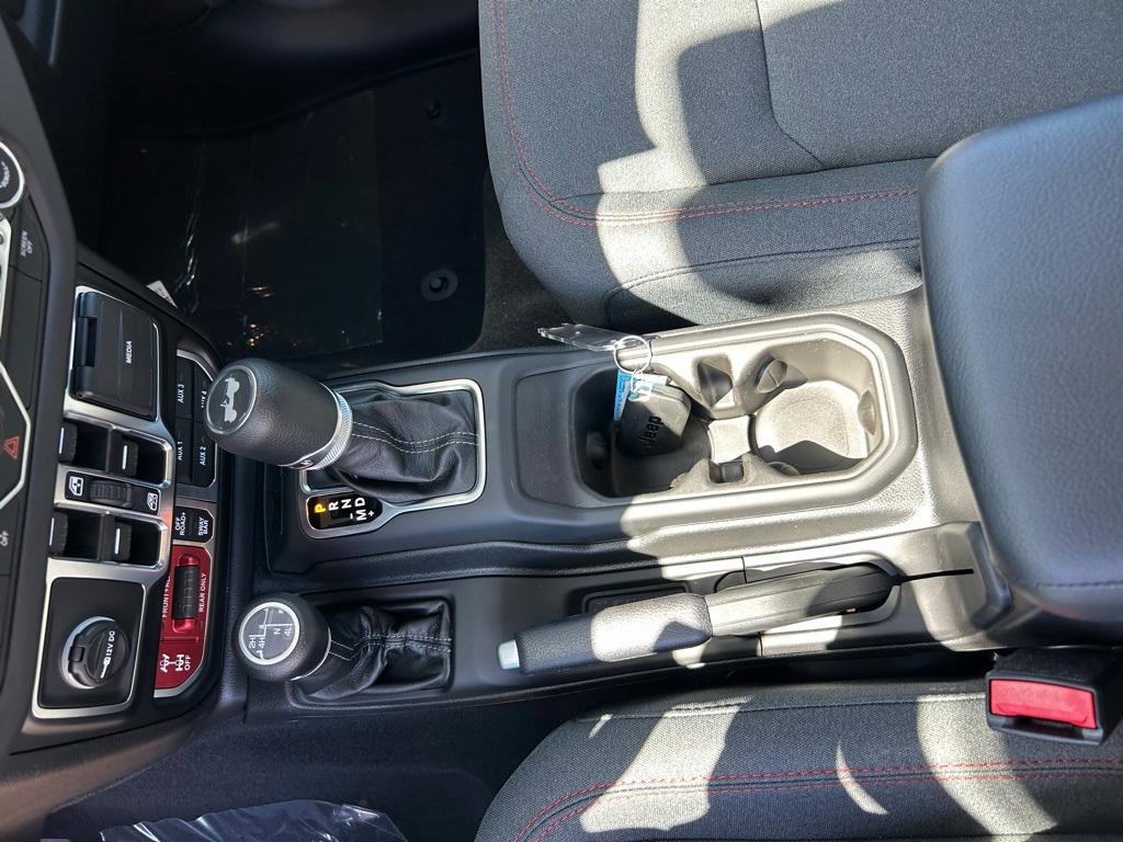 new 2025 Jeep Wrangler car, priced at $54,348