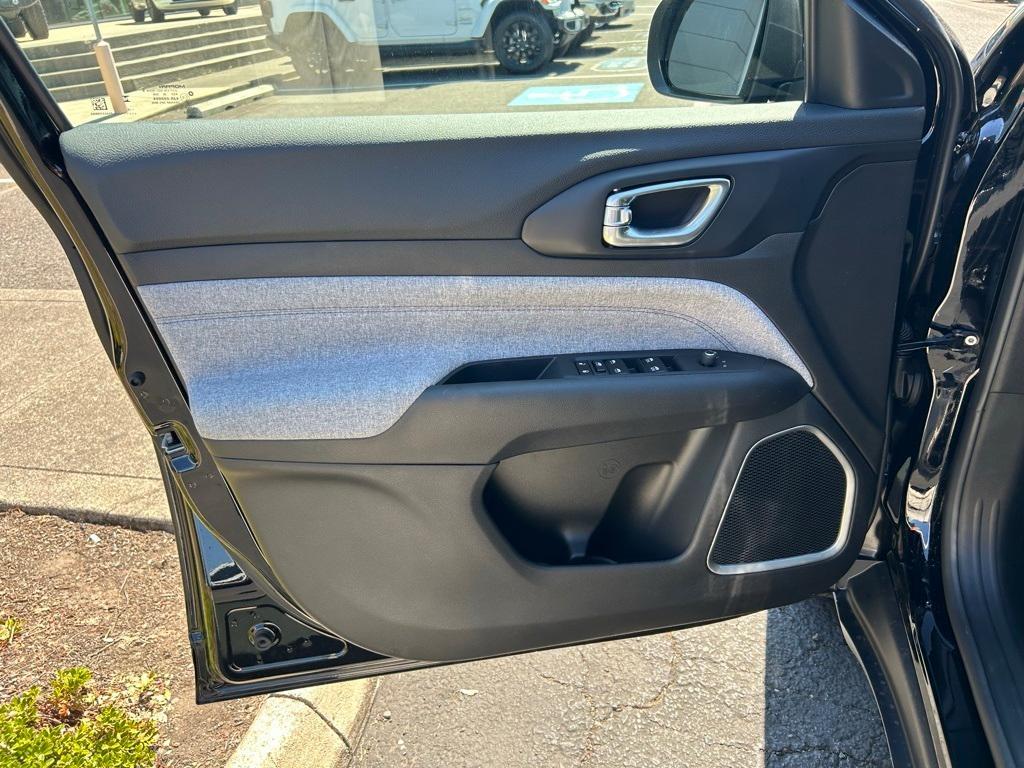 new 2025 Jeep Compass car, priced at $26,492