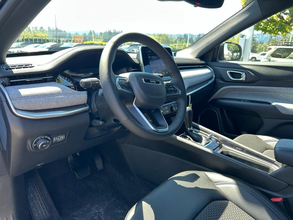 new 2025 Jeep Compass car, priced at $26,492